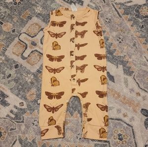 Kate Quinn neutral moths sleeveless button sport jumpsuit romper 6-12 months